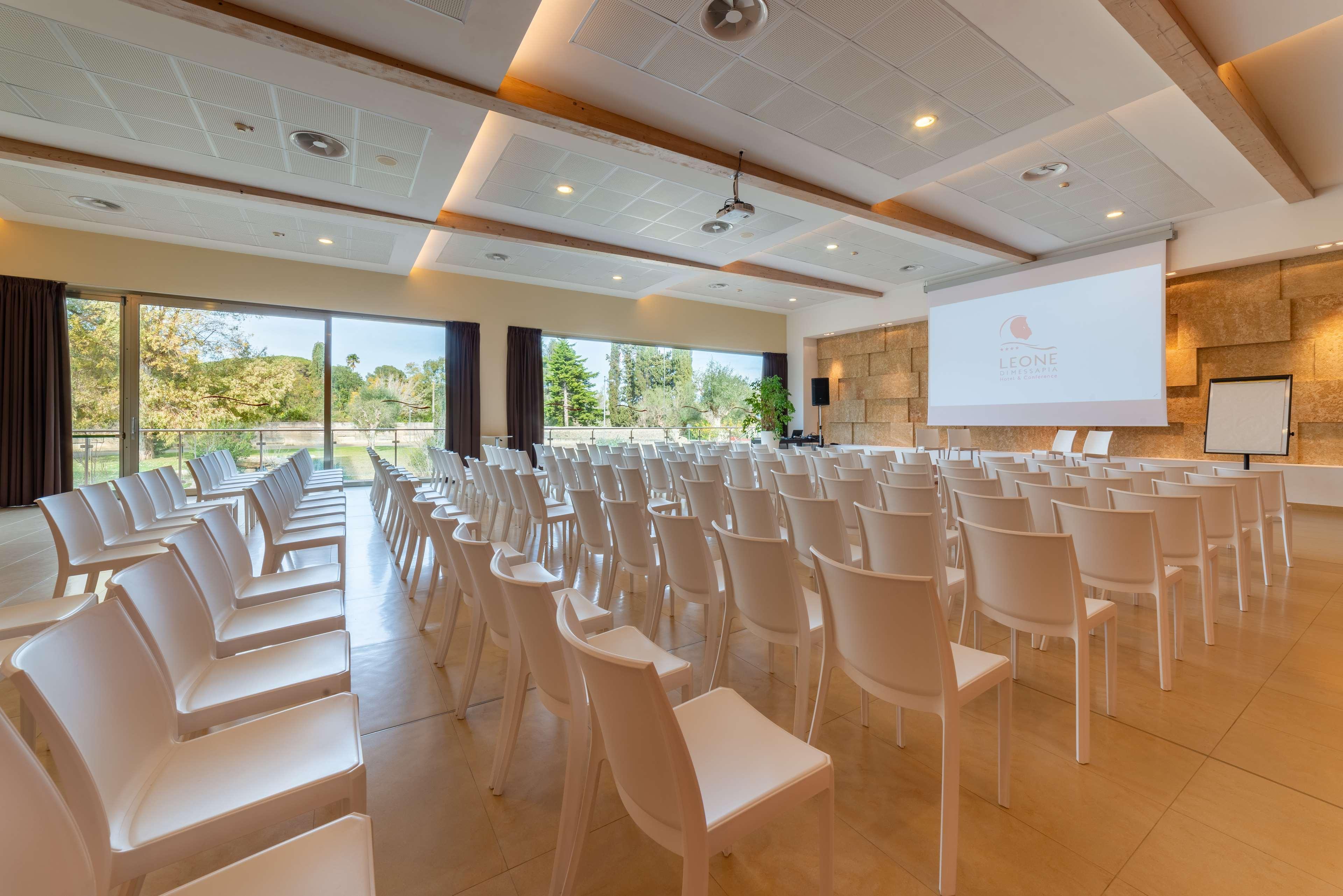 Best Western Plus Leone Di Messapia Hotel & Conference Lecce Exterior photo